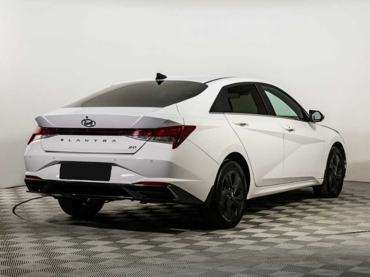 Hyundai Elantra, 2021 - фото №4