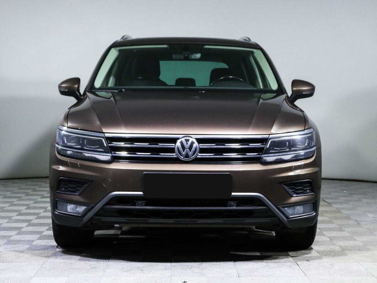 Volkswagen Tiguan, 2017 - фото №2