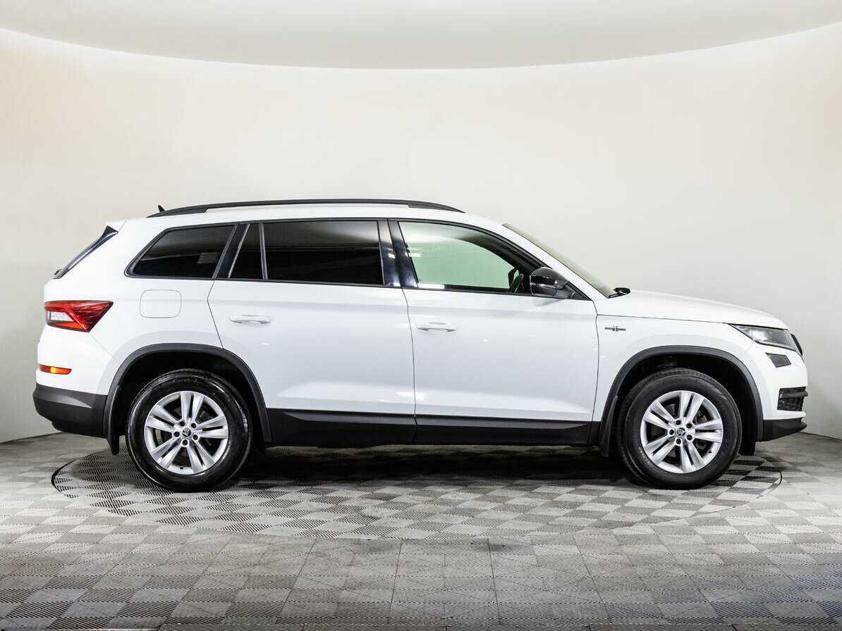 Skoda Kodiaq, 2020 - фото №4