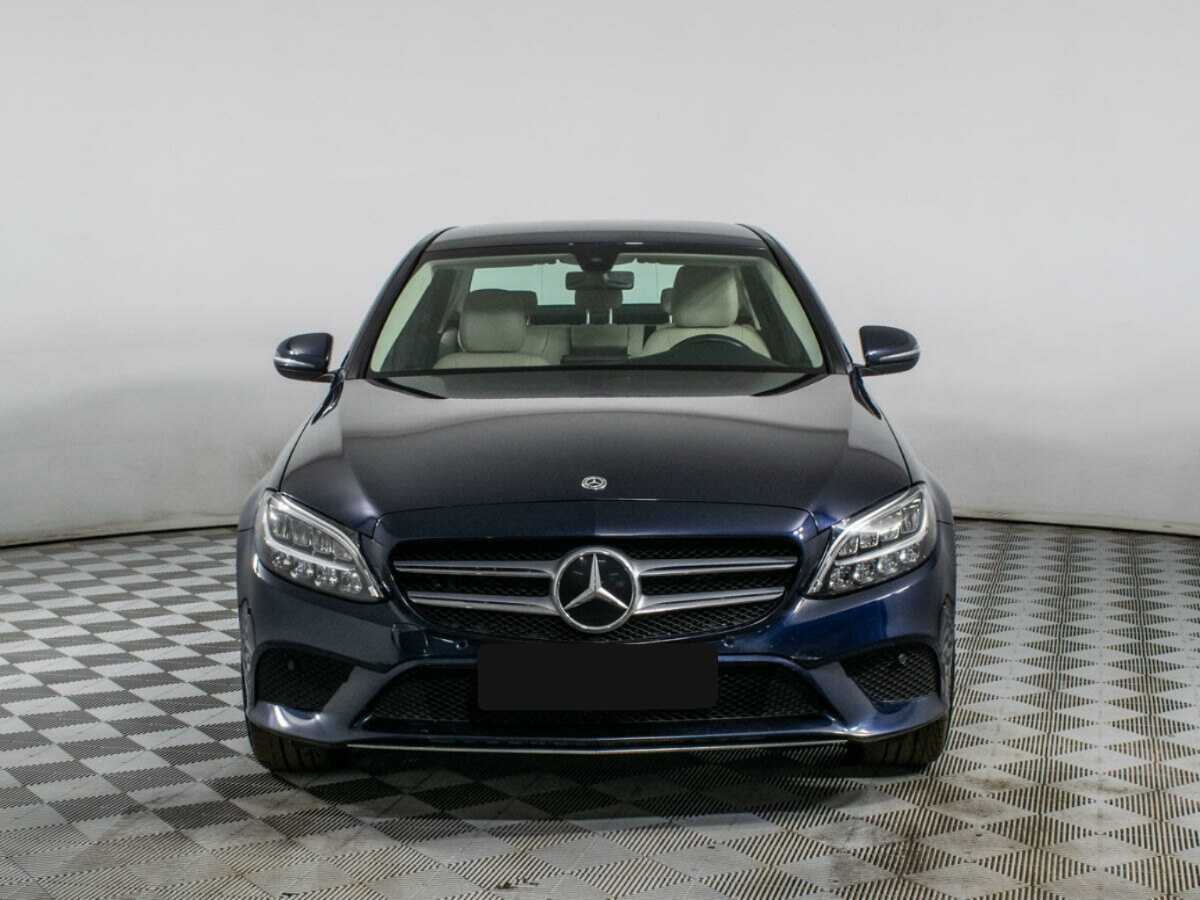 Mercedes-Benz C-Класс 180, 2020 - фото №2