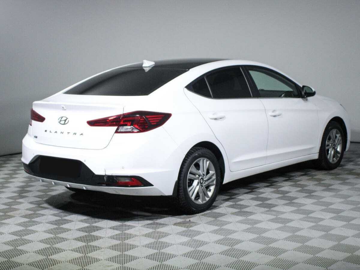 Hyundai Elantra, 2020 - фото №3