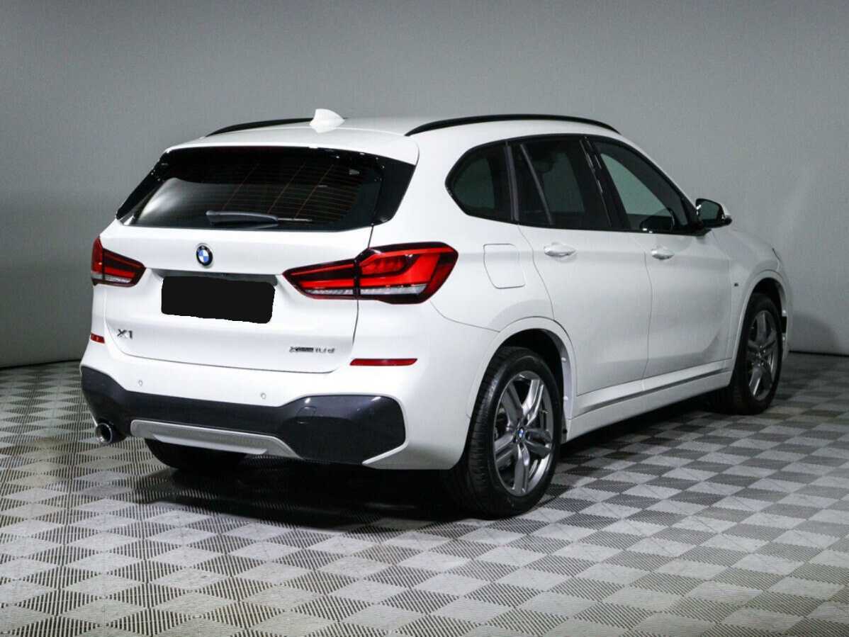 BMW X1 18d xDrive, 2020 - фото №4