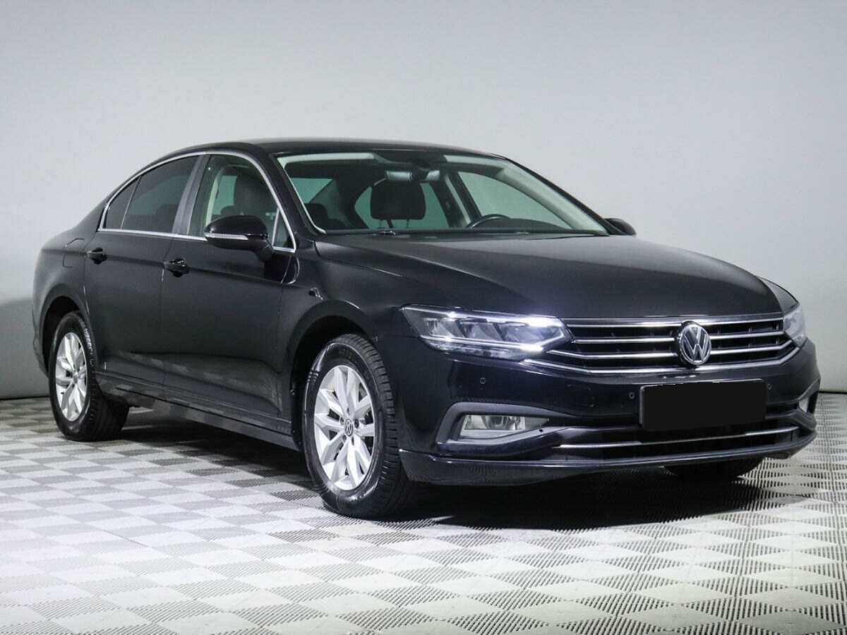 Volkswagen Passat, 2020 - фото №3