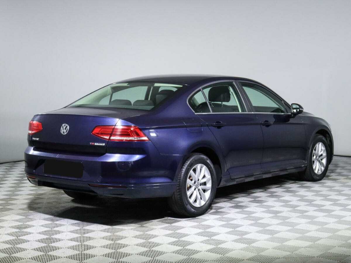 Volkswagen Passat, 2016 - фото №4