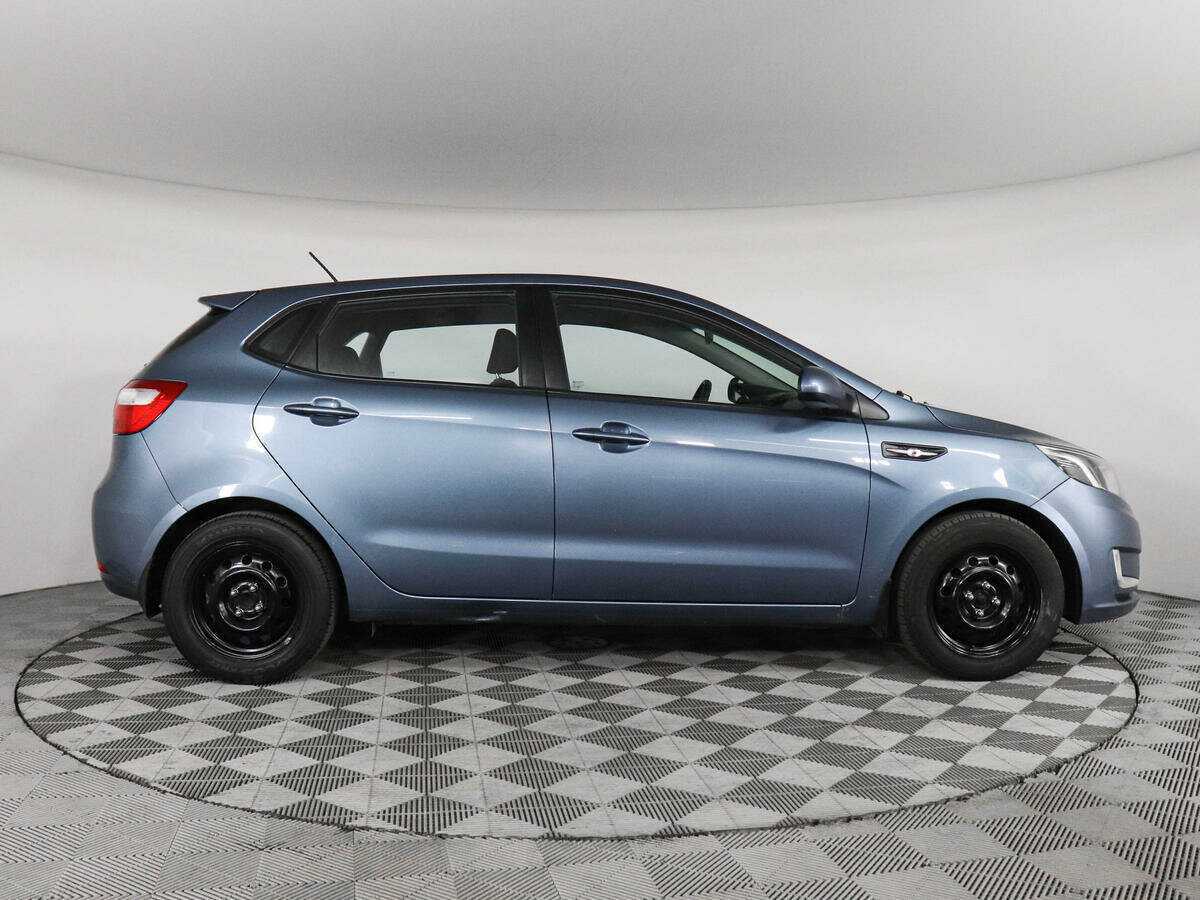 Kia Rio 5-speed, 2012 - фото №4