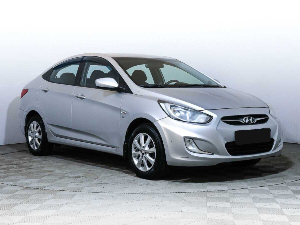 Hyundai Solaris, 2012 - фото №2