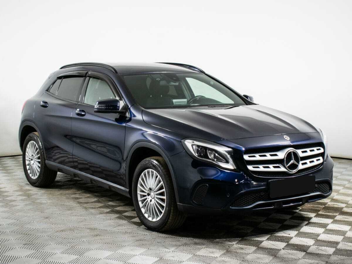 Mercedes-Benz GLA 200, 2018 - фото №3