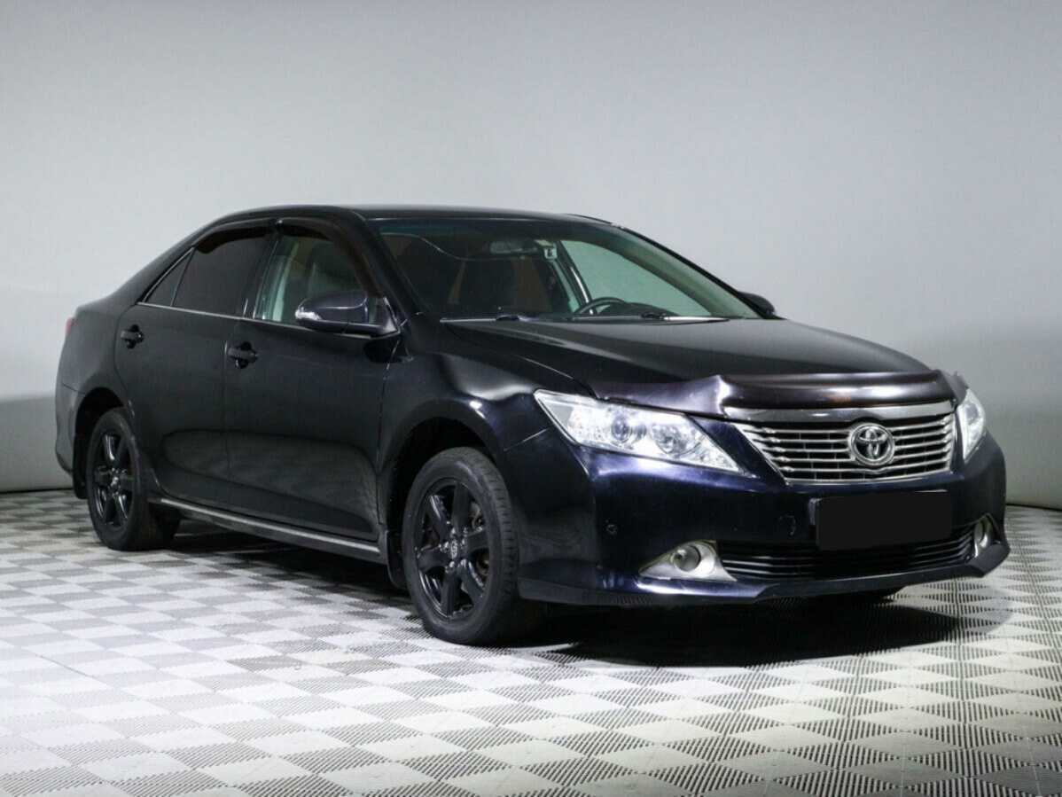 Toyota Camry, 2013 - фото №3