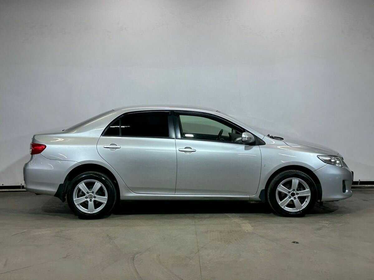 Toyota Corolla, 2012 - фото №4