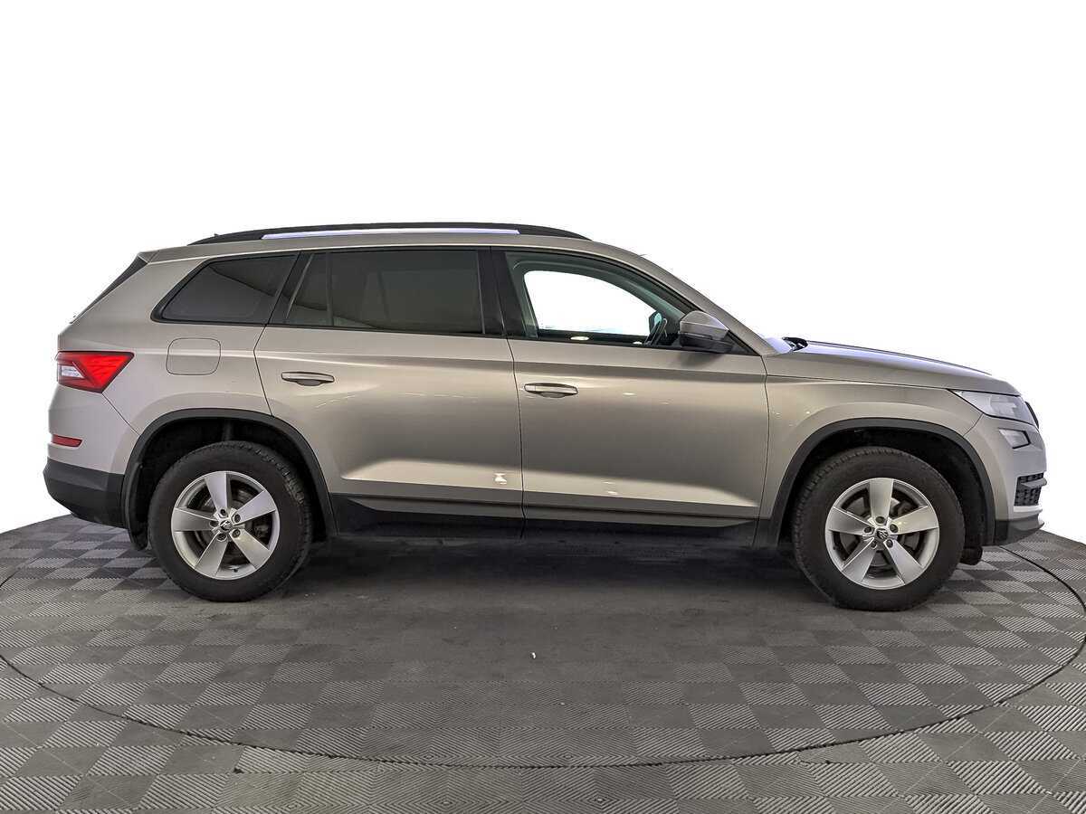 Skoda Kodiaq, 2018 - фото №4