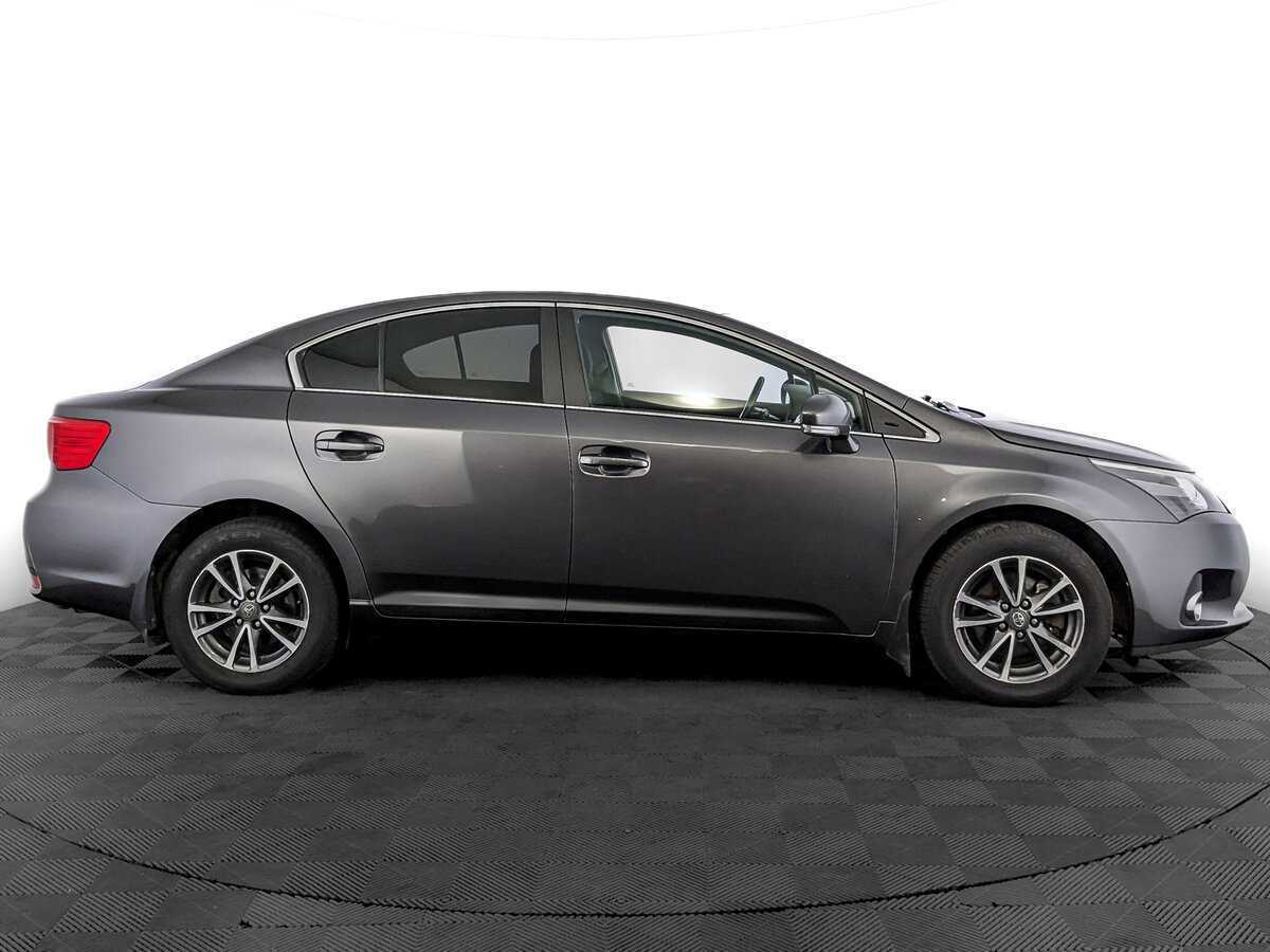 Toyota Avensis, 2012 - фото №4