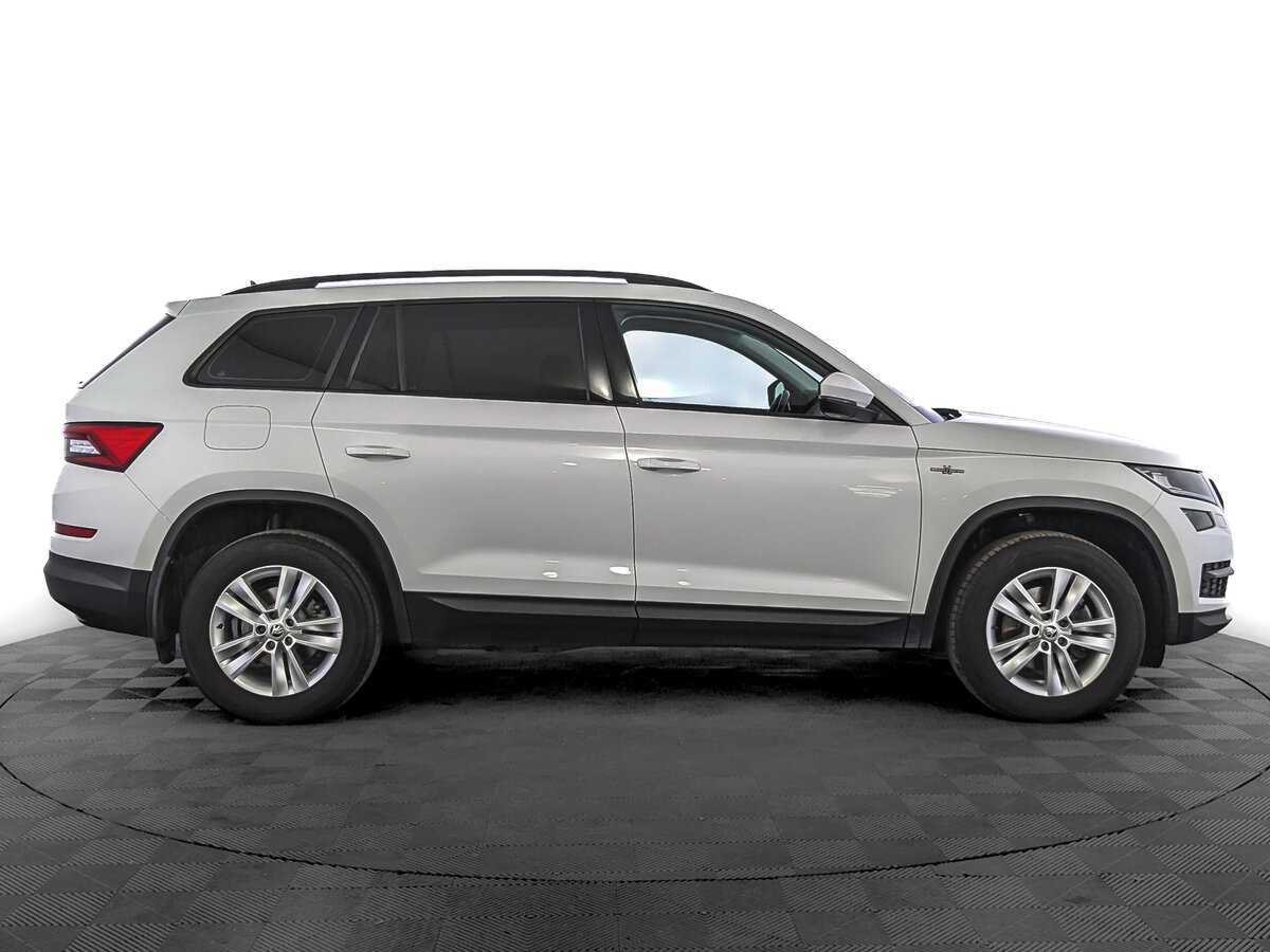 Skoda Kodiaq, 2021 - фото №4