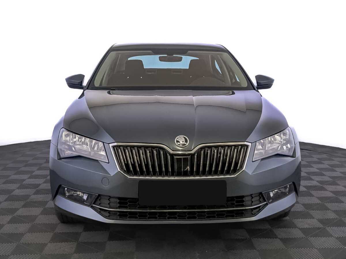 Skoda Superb, 2019 - фото №2