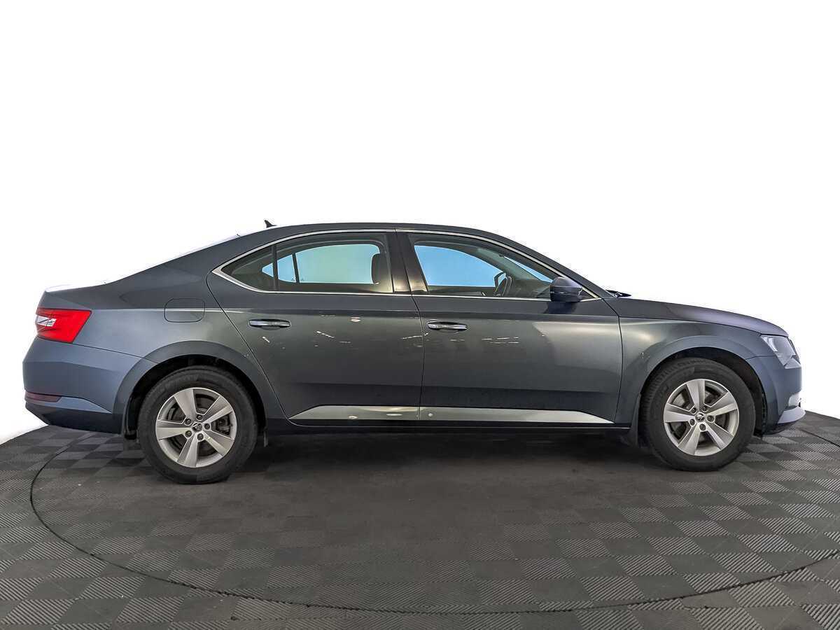Skoda Superb, 2019 - фото №4