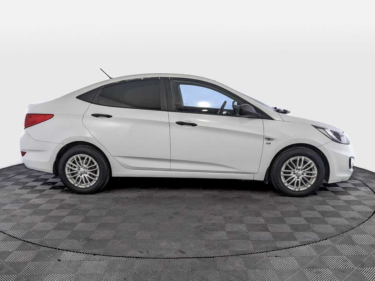 Hyundai Solaris, 2014 - фото №4