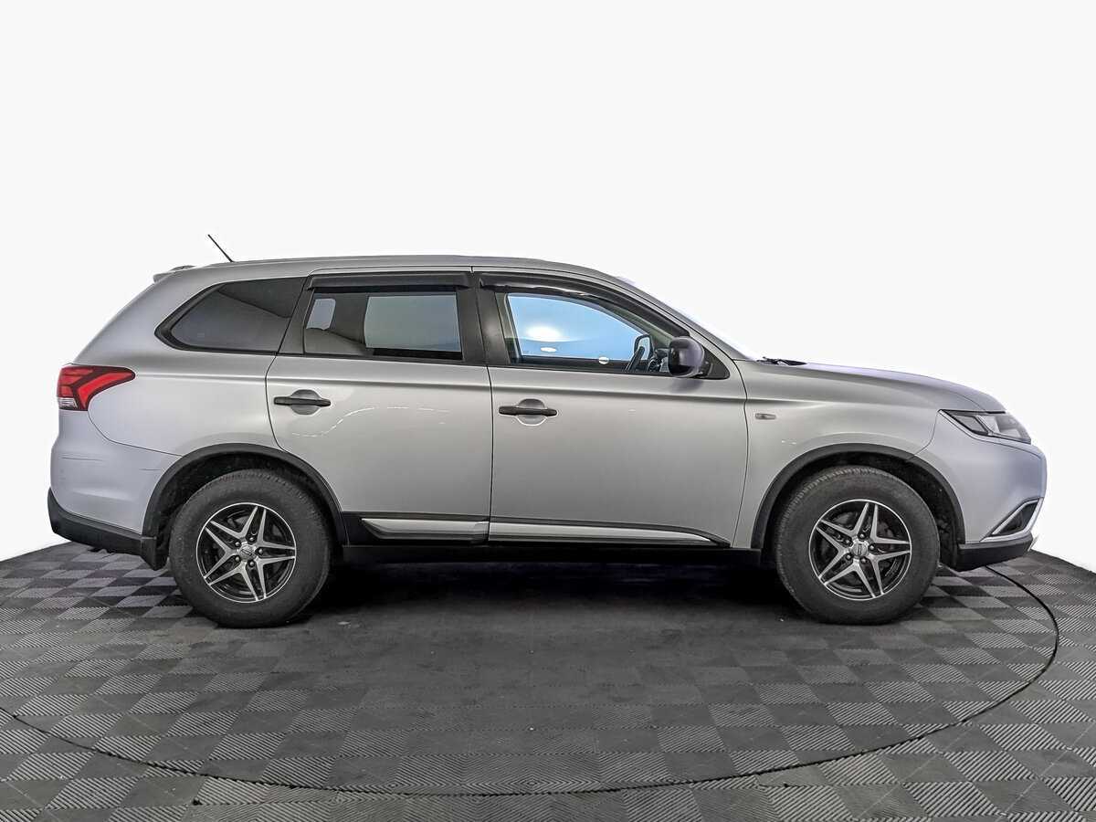 Mitsubishi Outlander, 2015 - фото №4