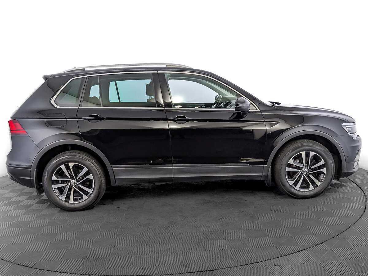 Volkswagen Tiguan, 2019 - фото №4