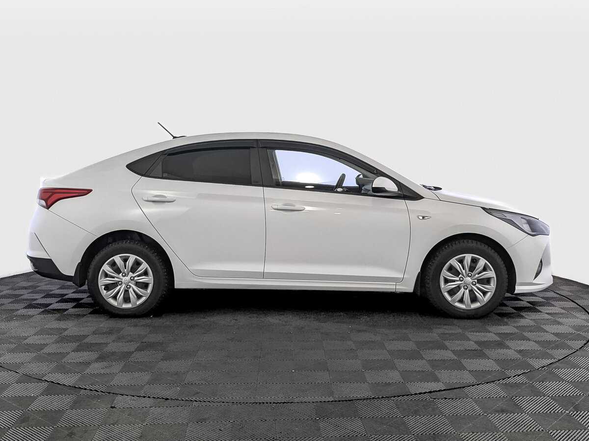 Hyundai Solaris, 2022 - фото №4
