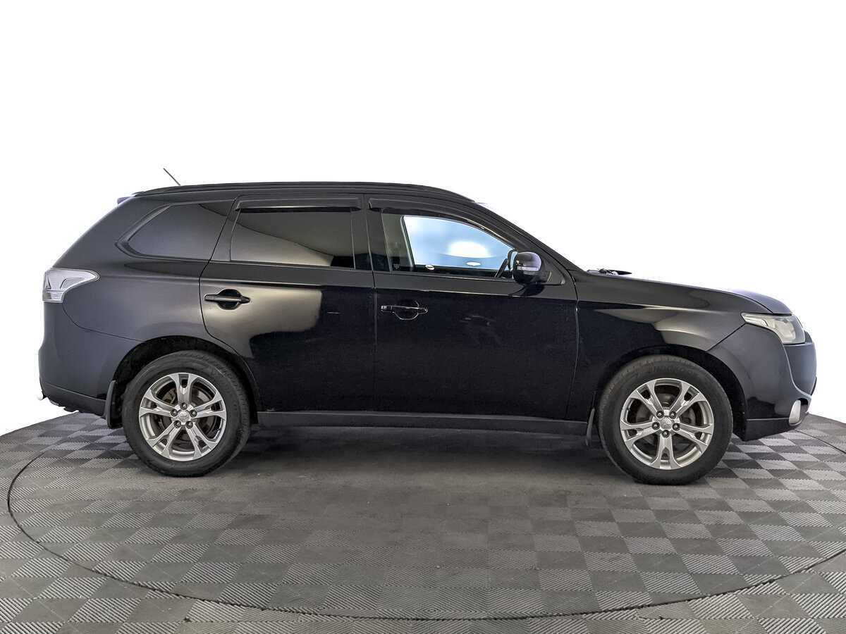 Mitsubishi Outlander, 2012 - фото №4