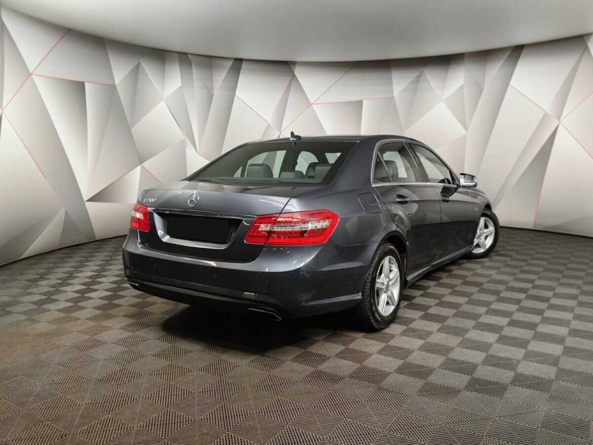 Mercedes-Benz E-Класс 200 7G-Tronic, 2012 - фото №2