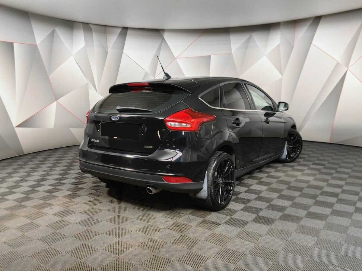 Ford Focus, 2018 - фото №2
