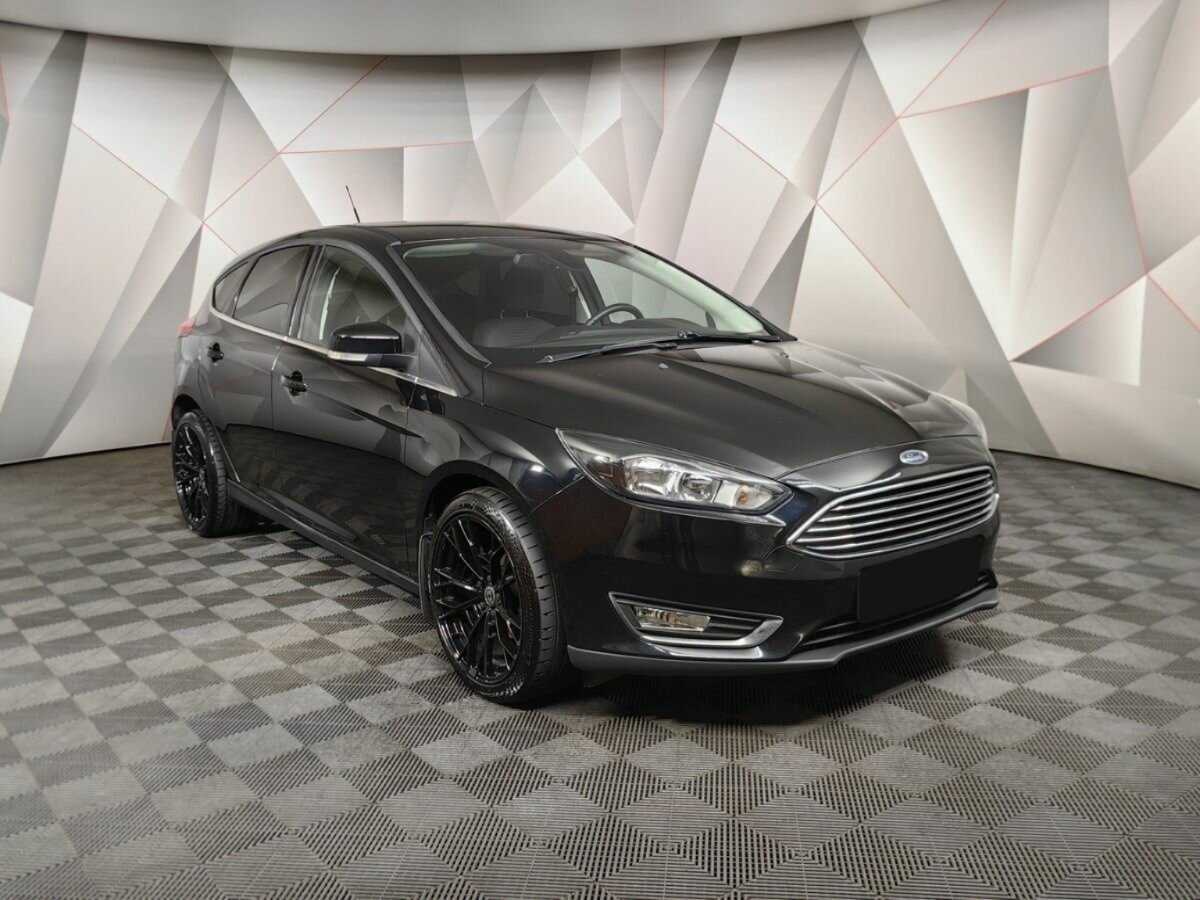 Ford Focus, 2018 - фото №3