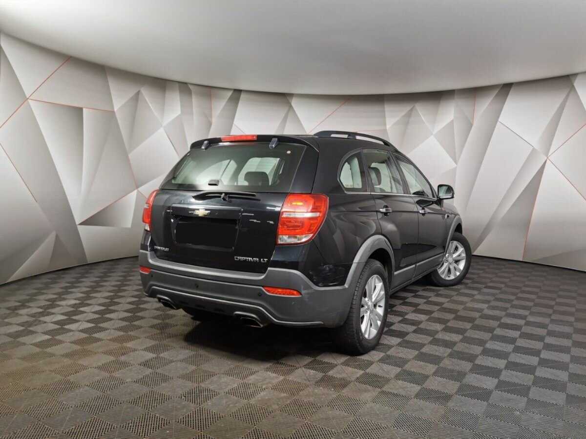 Chevrolet Captiva, 2013 - фото №2