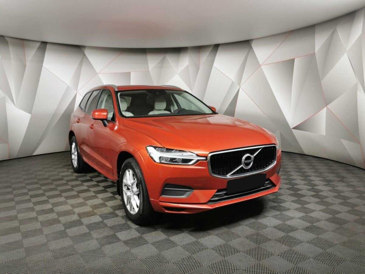 Volvo XC60, 2018 - фото №3