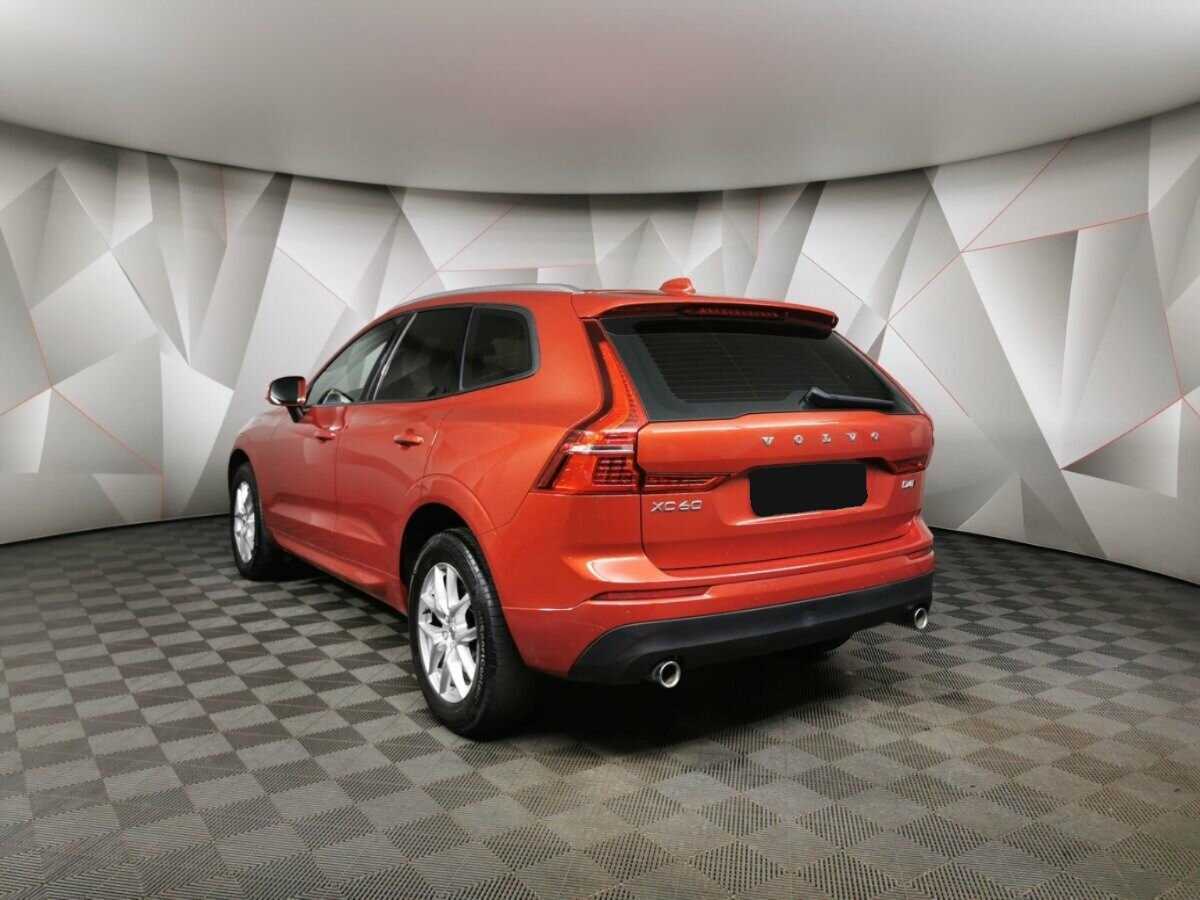 Volvo XC60, 2018 - фото №4