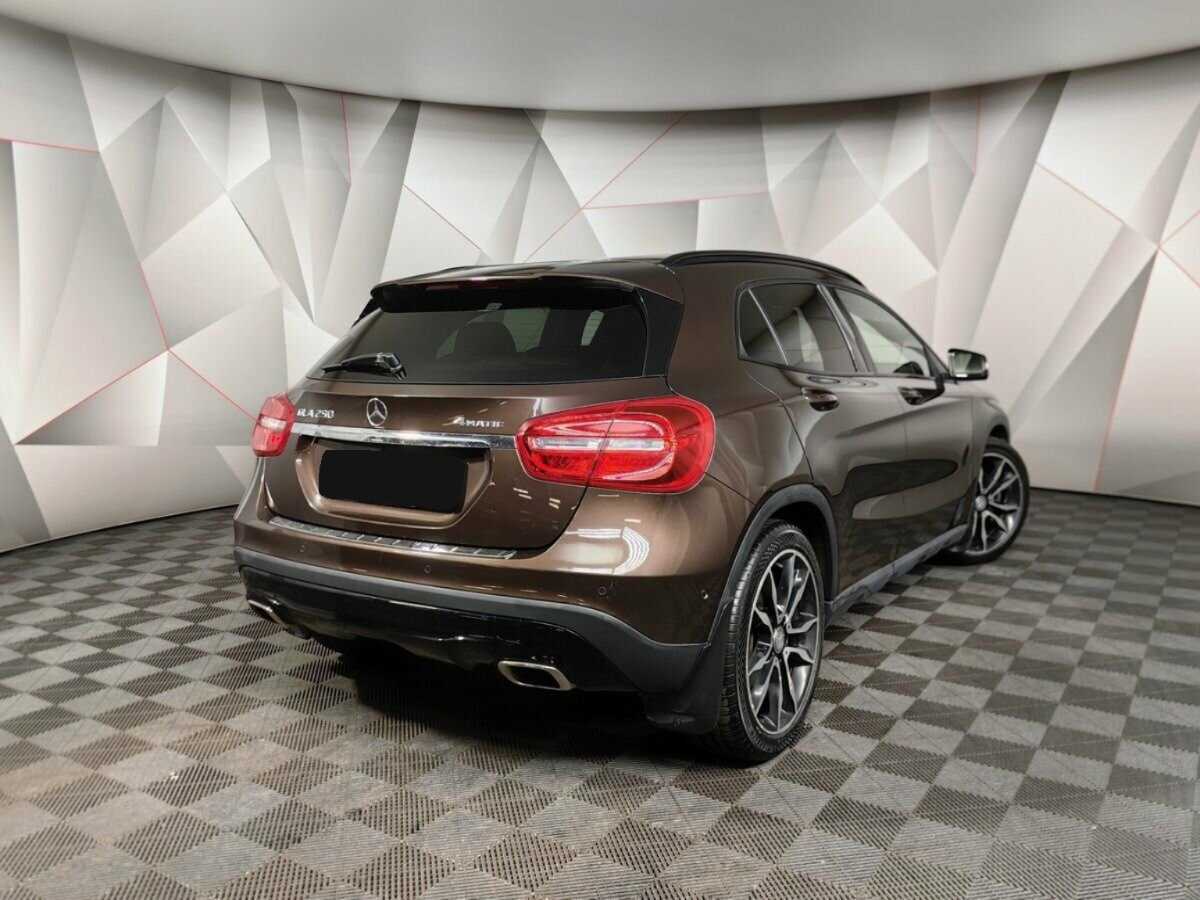 Mercedes-Benz GLA 250, 2014 - фото №2