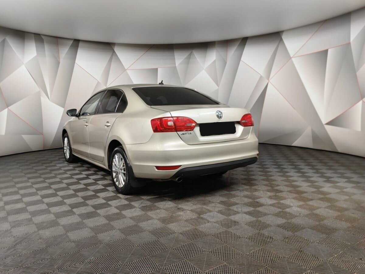 Volkswagen Jetta, 2012 - фото №4