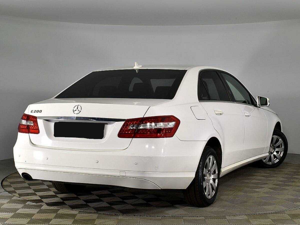 Mercedes-Benz E-Класс 200 7G-Tronic, 2012 - фото №2