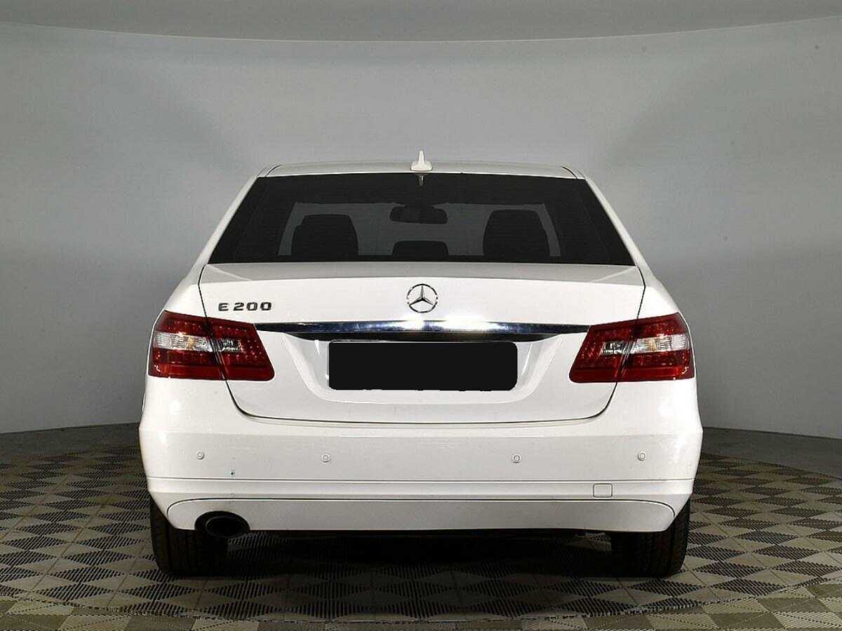 Mercedes-Benz E-Класс 200 7G-Tronic, 2012 - фото №4
