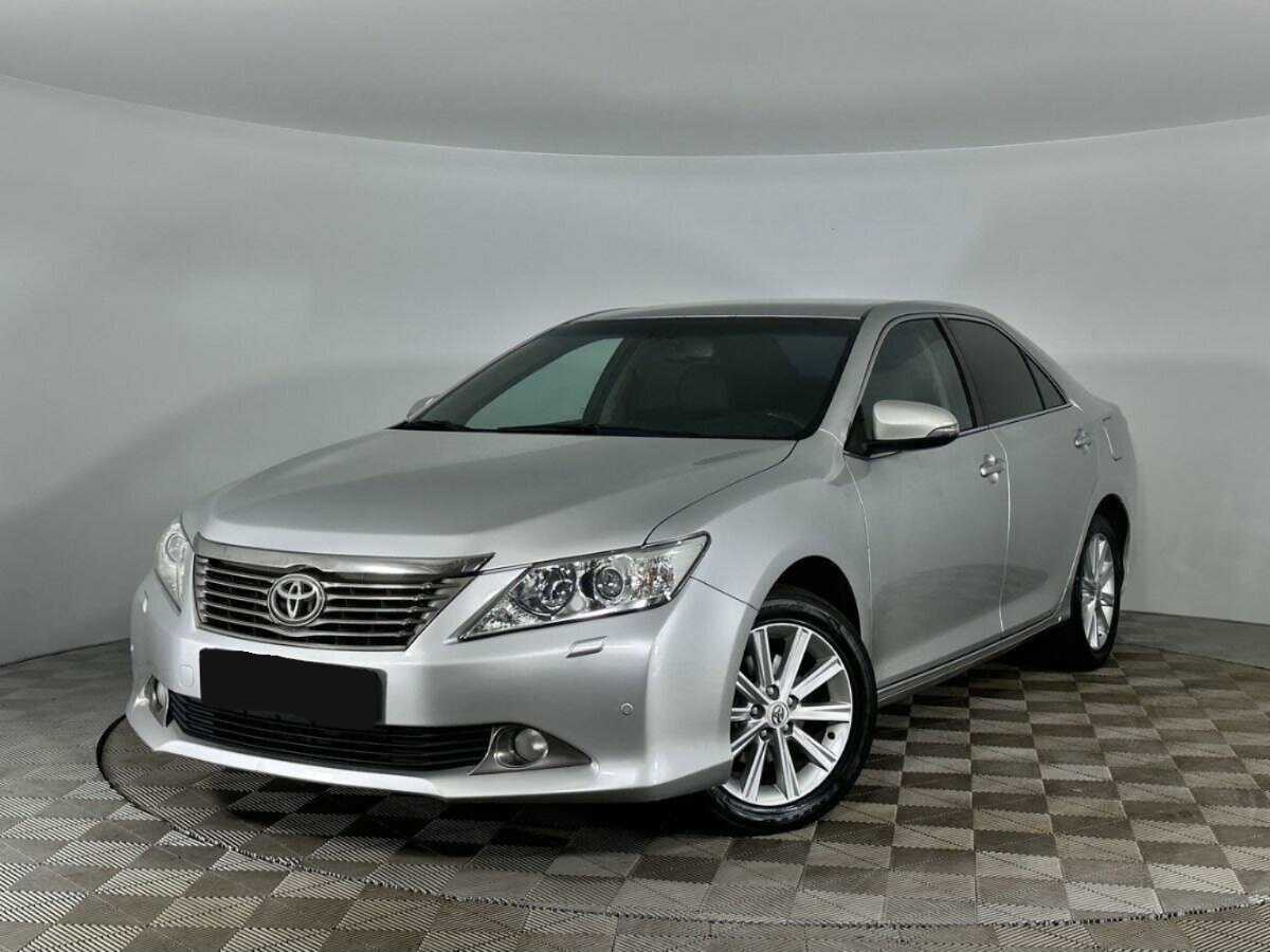 Toyota Camry, 2014