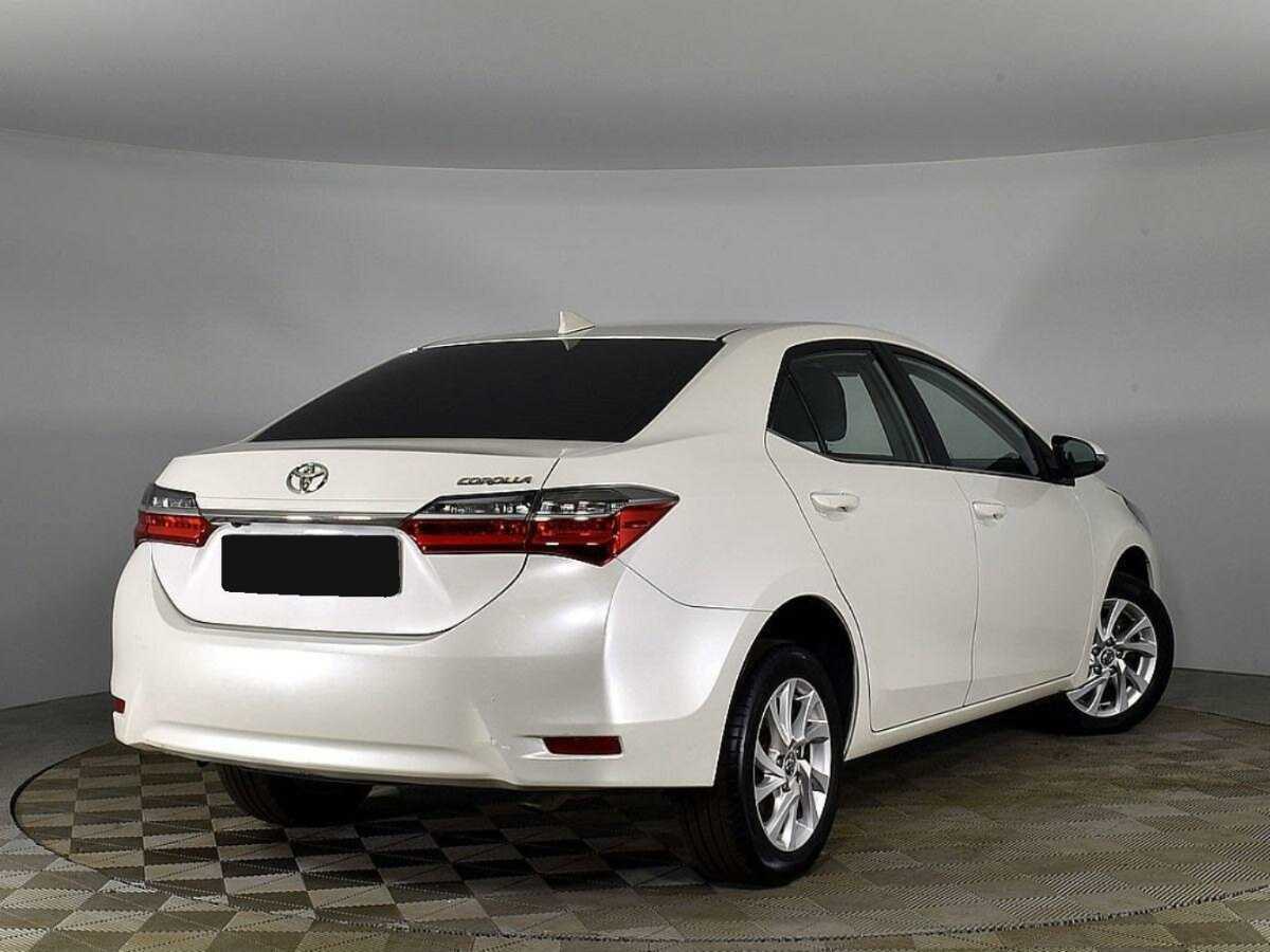 Toyota Corolla, 2017 - фото №2