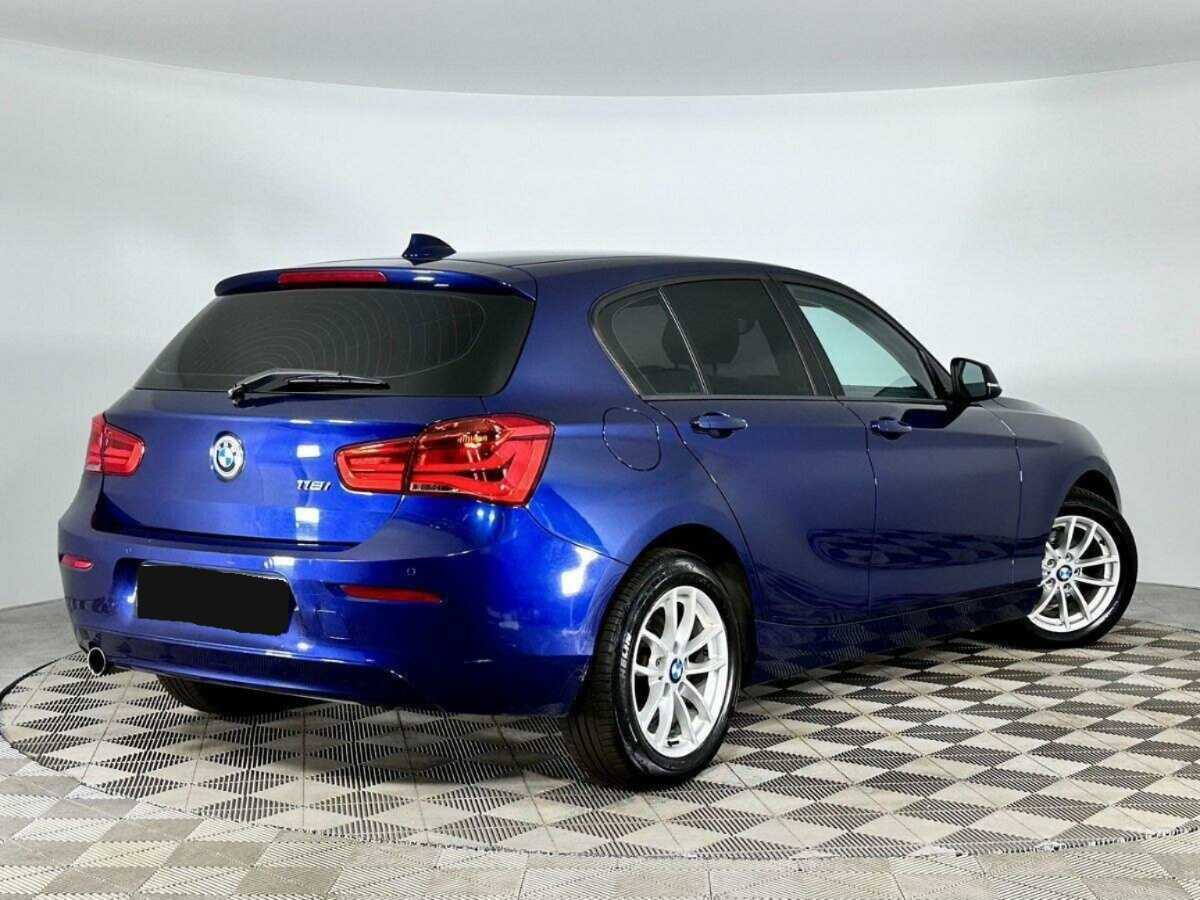 BMW 1 серии 118i, 2017 - фото №2