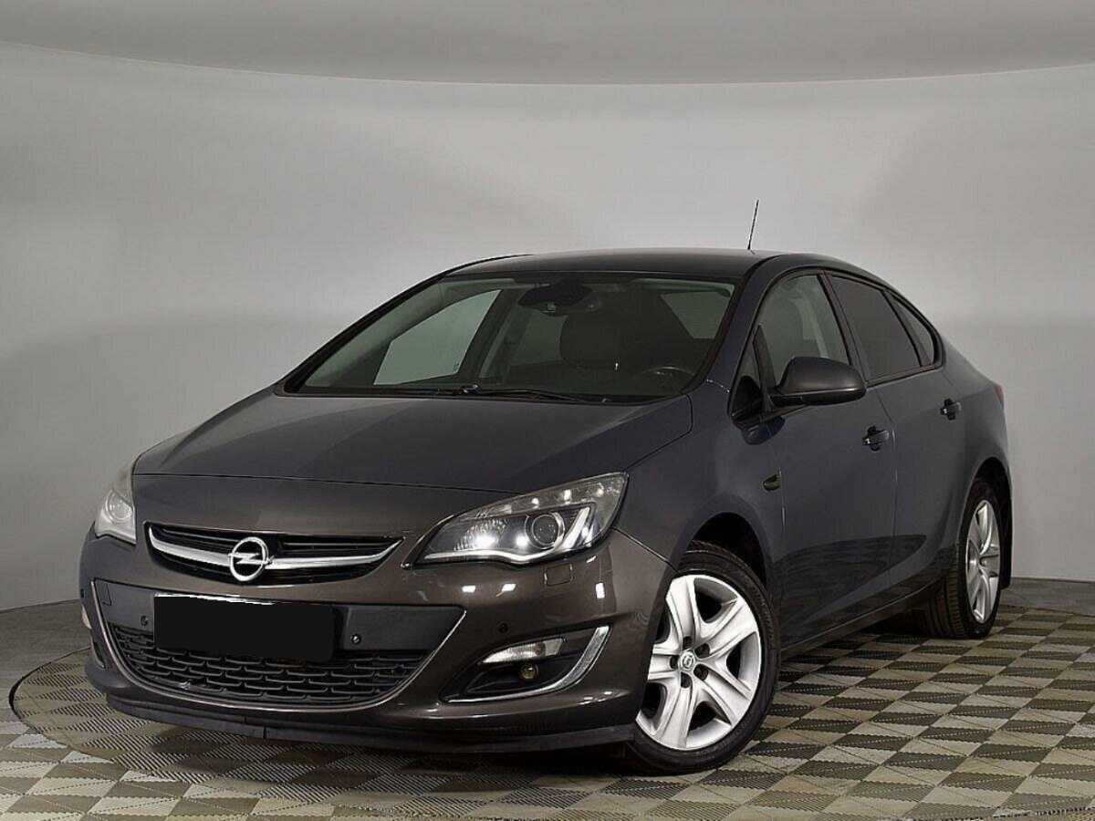 Opel Astra, 2012