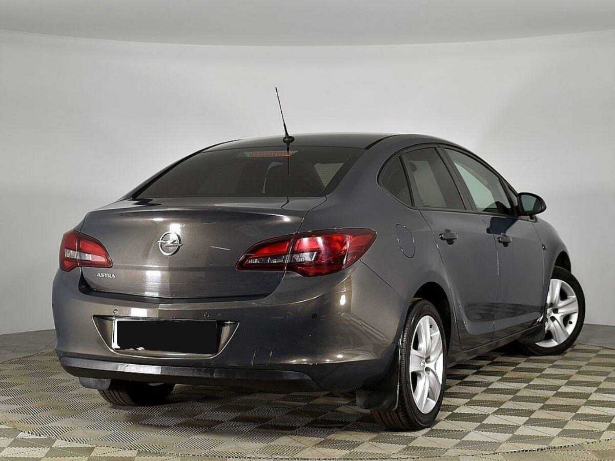 Opel Astra, 2012 - фото №2