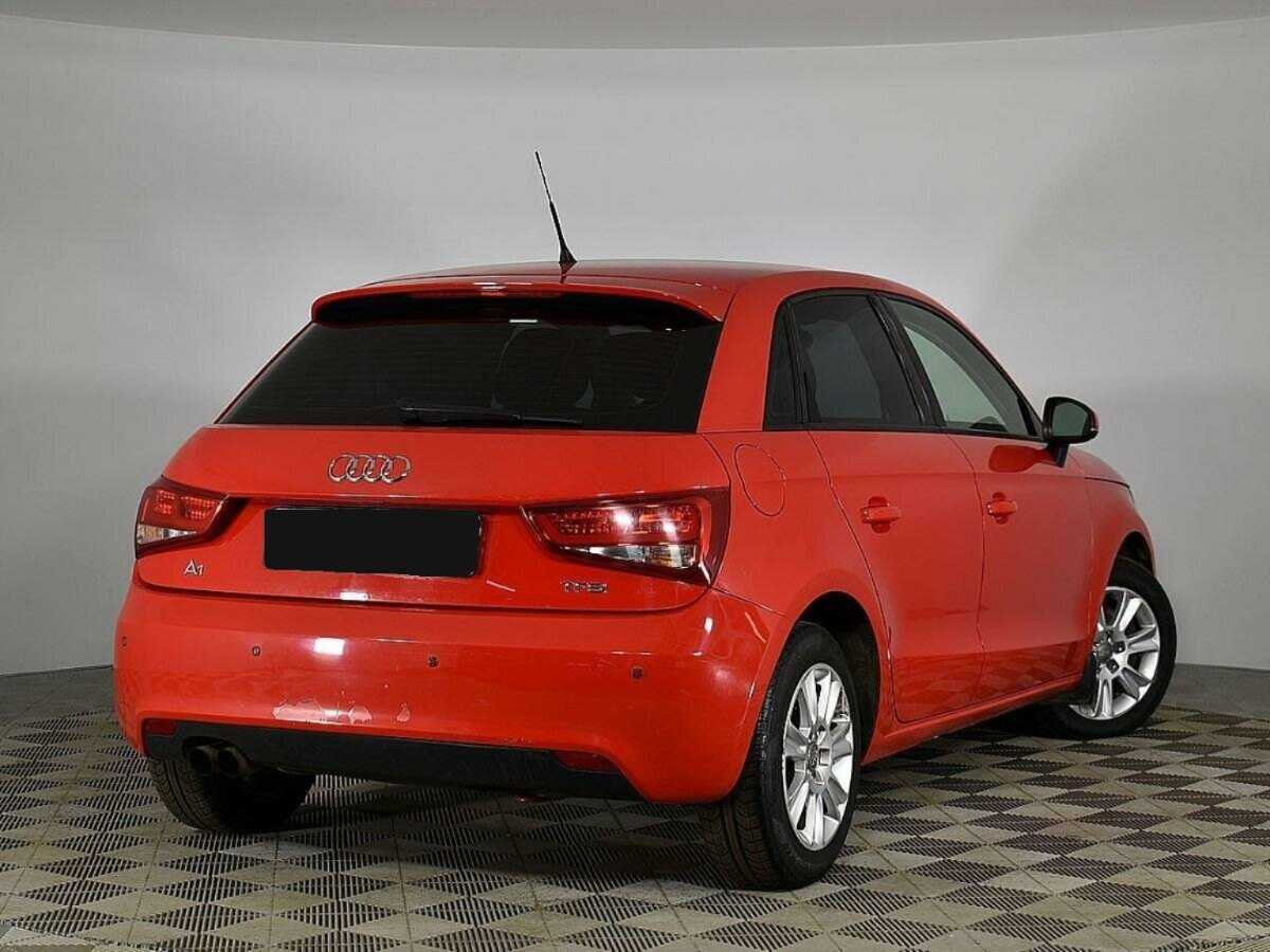 Audi A1 Sportback, 2014 - фото №2
