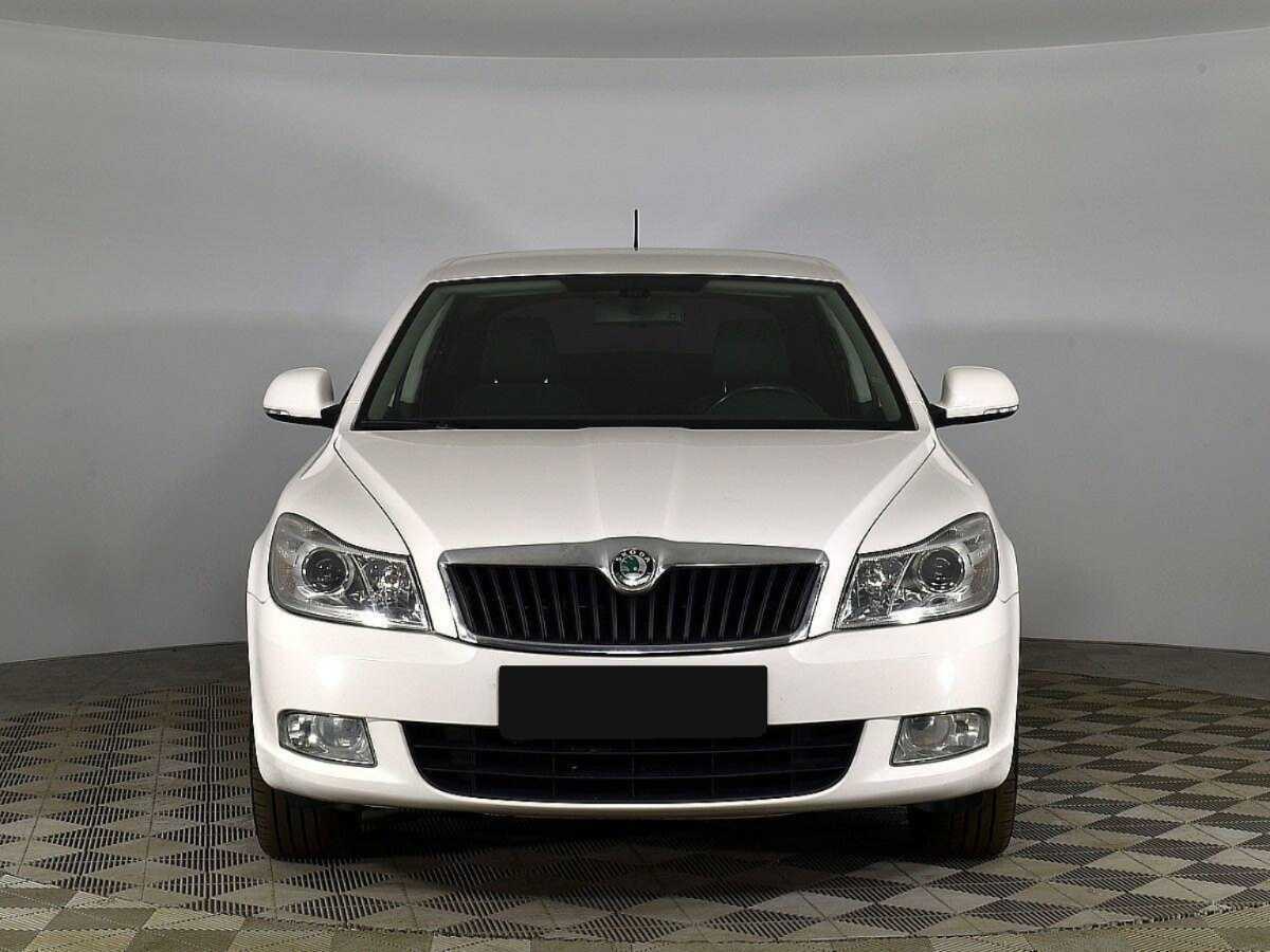Skoda Octavia, 2012 - фото №3