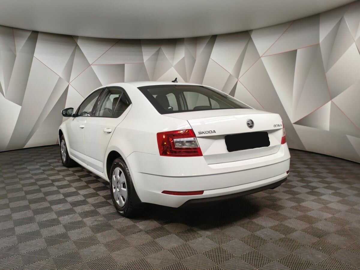 Skoda Octavia, 2020 - фото №4