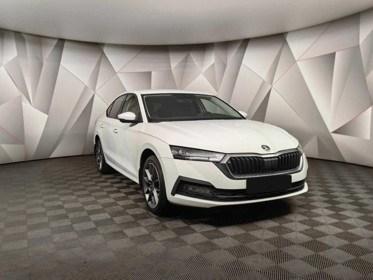 Skoda Octavia, 2021 - фото №3