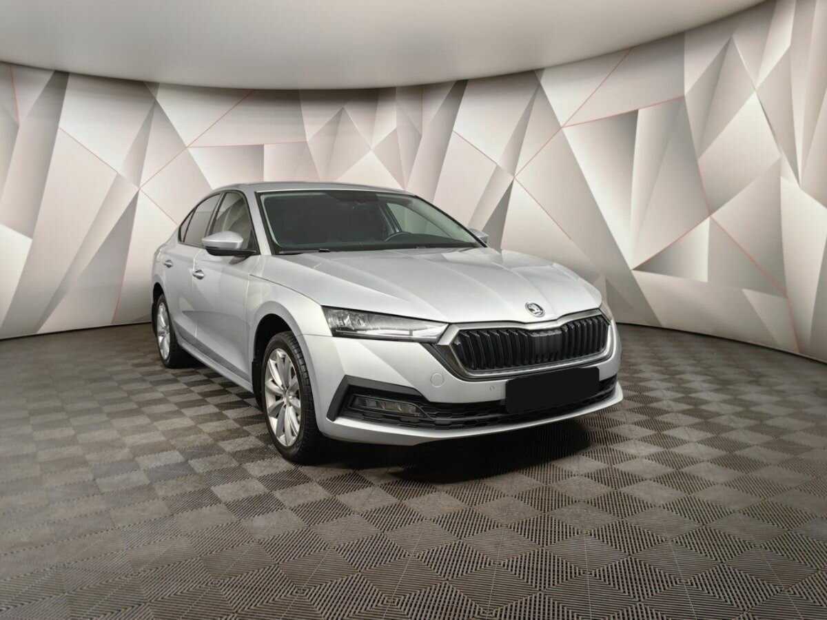 Skoda Octavia, 2021 - фото №3