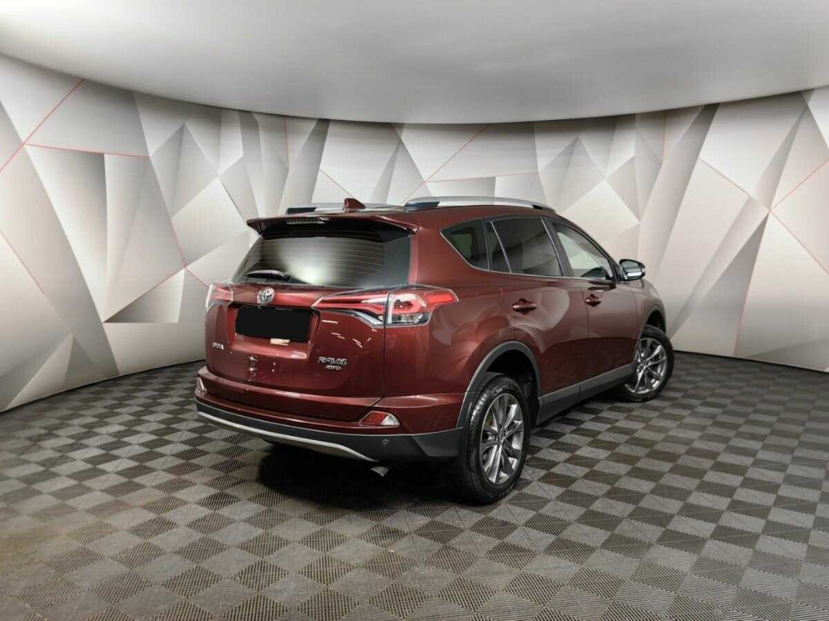 Toyota RAV4, 2018 - фото №2