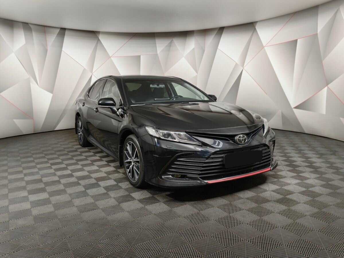 Toyota Camry, 2021 - фото №3