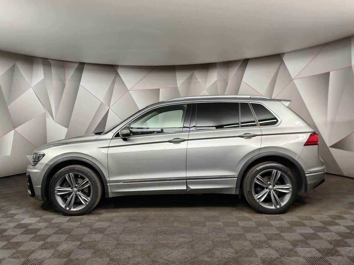 Volkswagen Tiguan, 2018 - фото №4