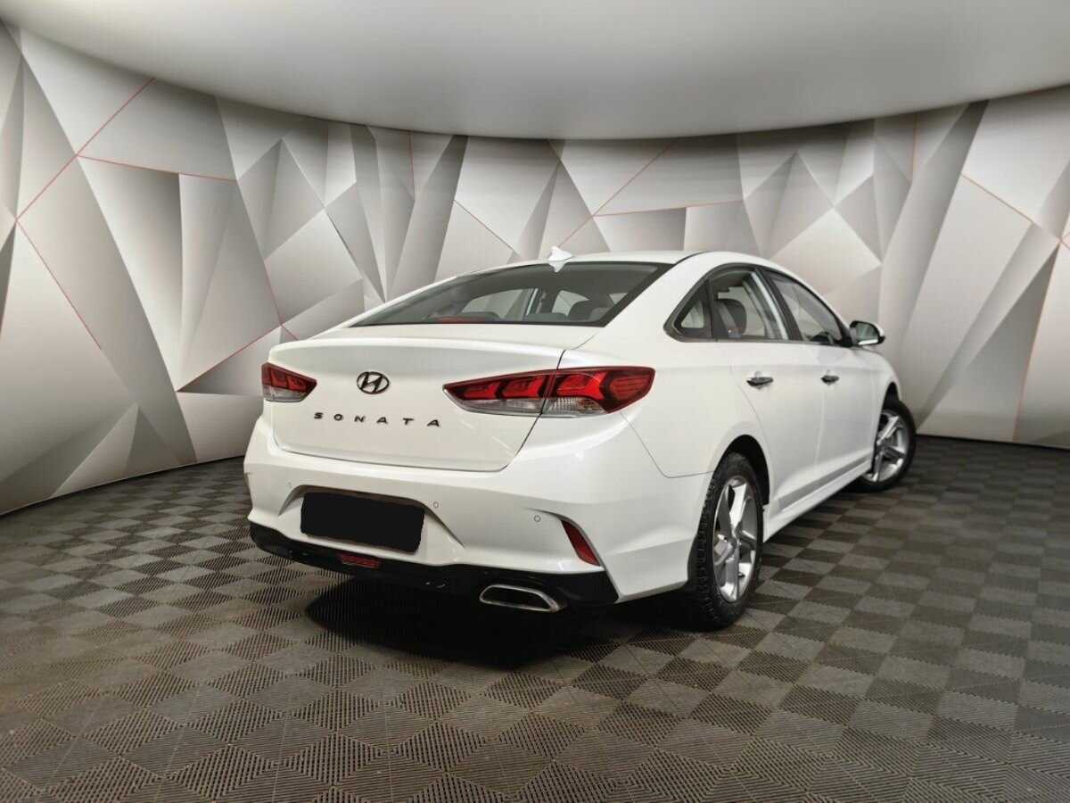 Hyundai Sonata, 2018 - фото №2