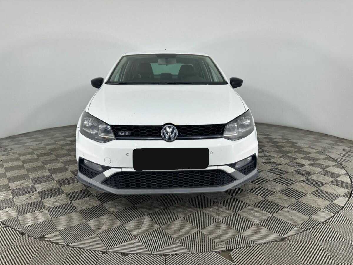 Volkswagen Polo, 2018 - фото №2