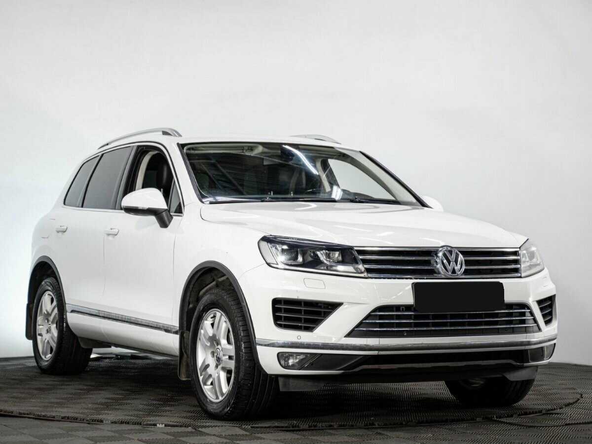 Volkswagen Touareg, 2015 - фото №3