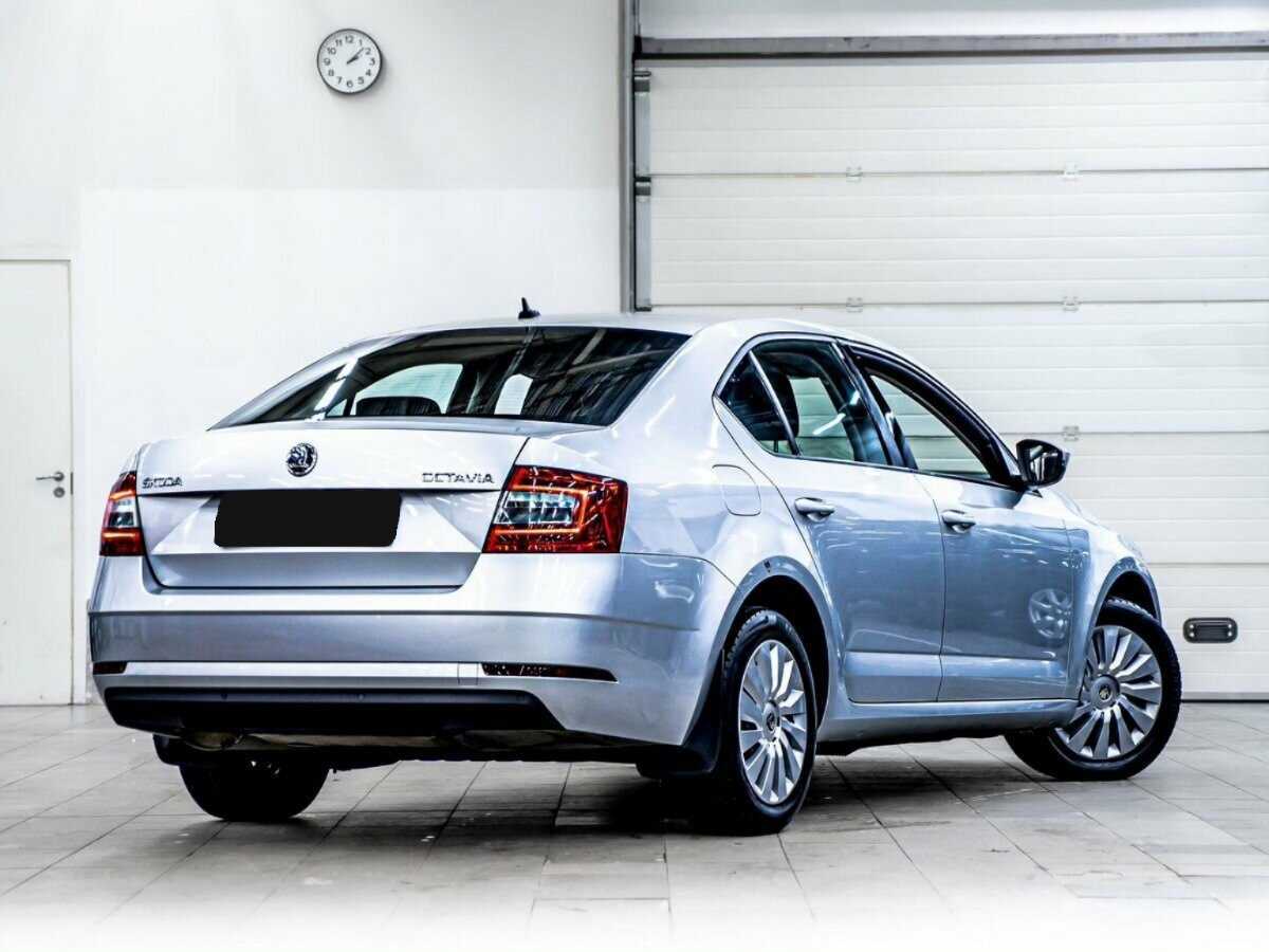 Skoda Octavia, 2017 - фото №3